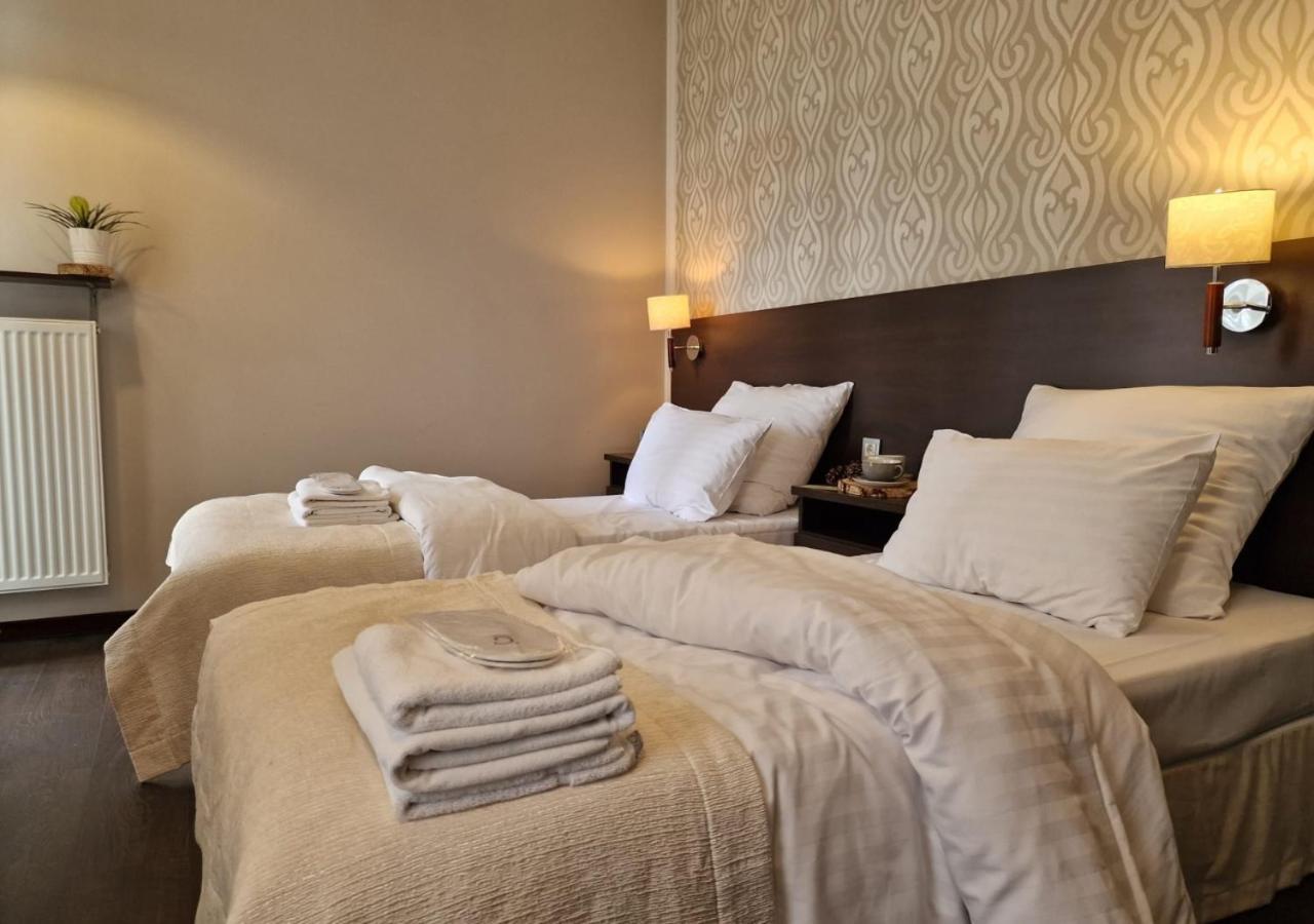 Hotel Grzegorzewski Тушен Екстериор снимка
