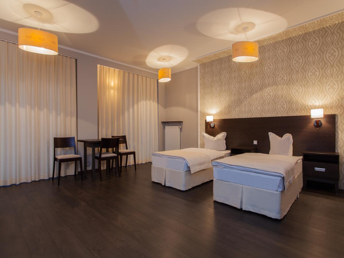 Hotel Grzegorzewski Тушен Стая снимка
