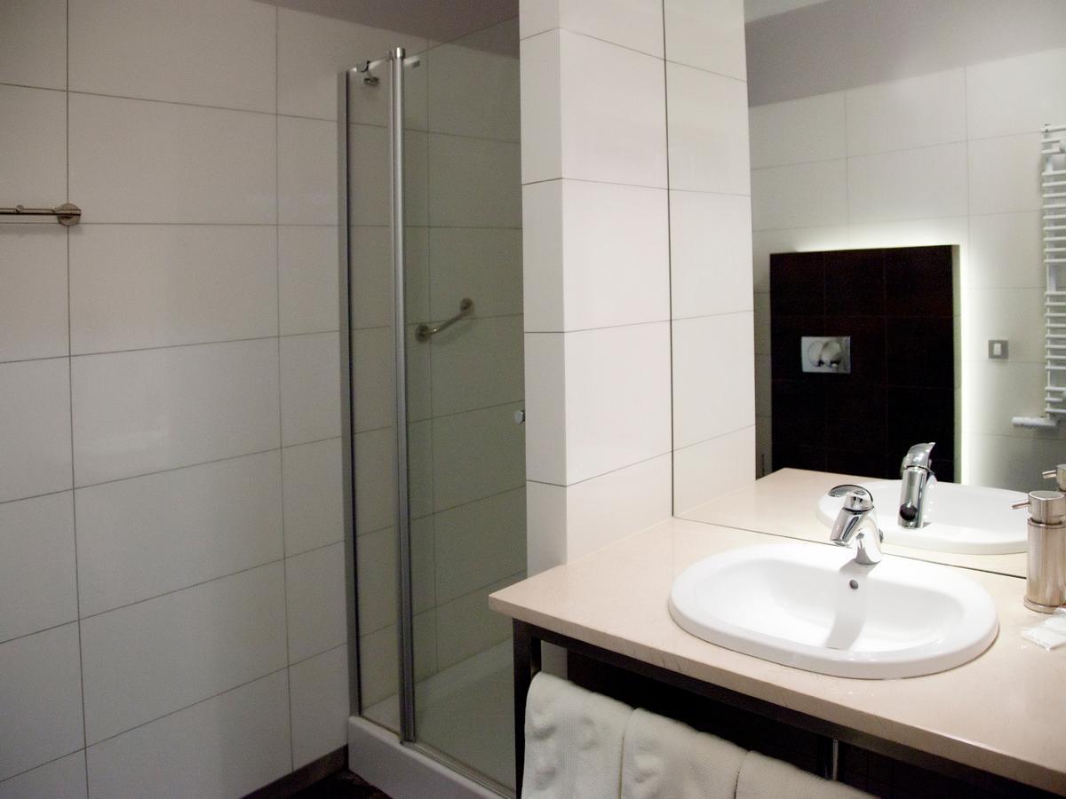 Hotel Grzegorzewski Тушен Стая снимка
